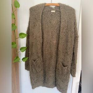 Debut Cardigan (Large)
